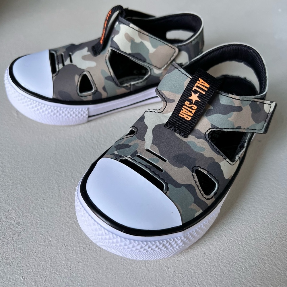All Star super play sandal